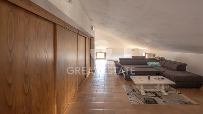 Image No.41-5 Bed Country House for sale