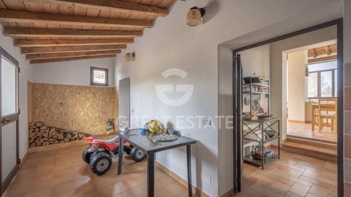 Image No.51-5 Bed Country House for sale