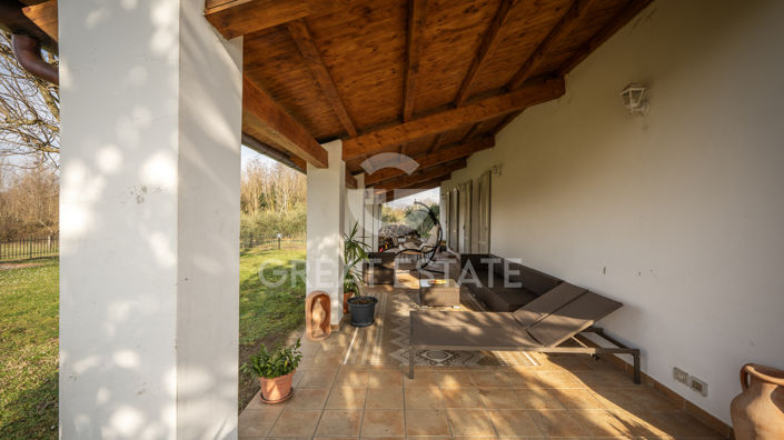 Image No.8-5 Bed Country House for sale