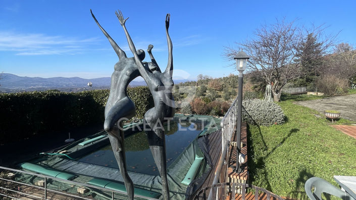 Image No.17-Country House for sale