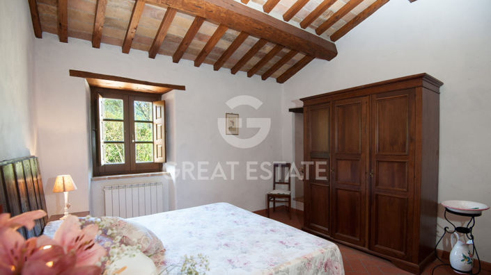 Image No.26-Maison de campagne de 30 chambres à vendre à Cortona