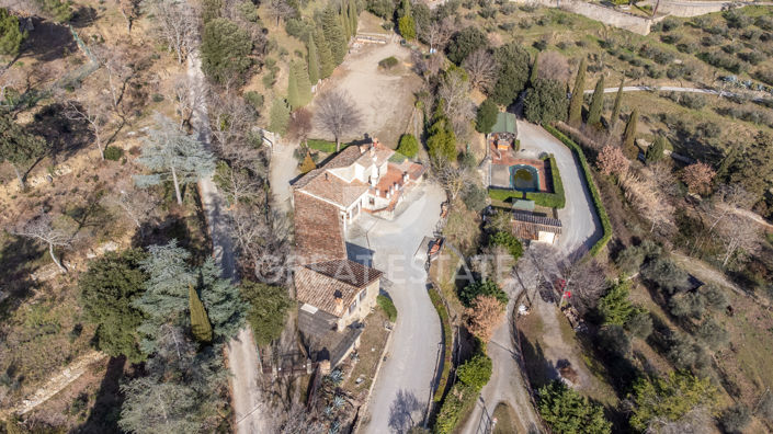 Image No.11-Maison de campagne de 7 chambres à vendre à Cortona