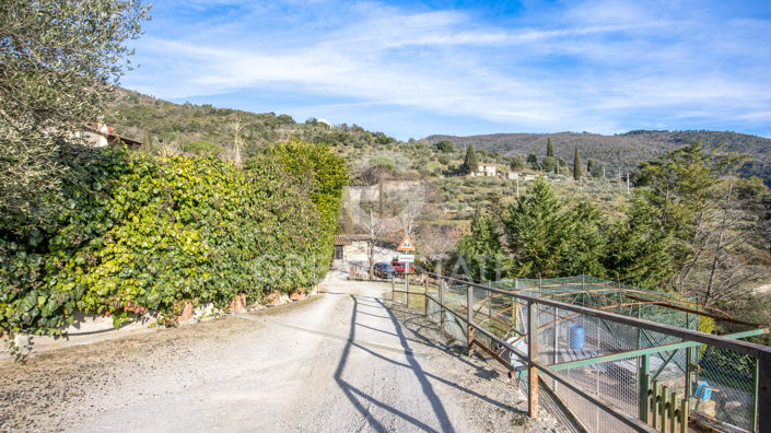 Image No.21-Maison de campagne de 7 chambres à vendre à Cortona