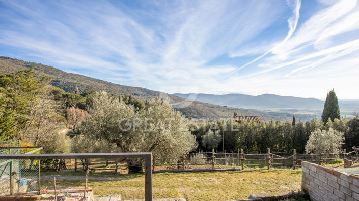 Image No.22-Maison de campagne de 7 chambres à vendre à Cortona