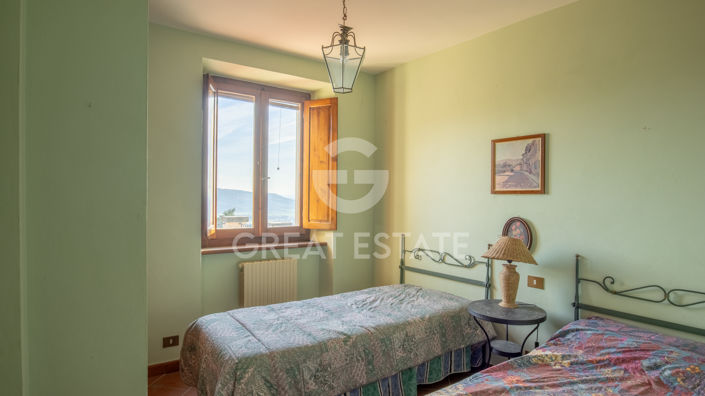 Image No.39-Maison de campagne de 7 chambres à vendre à Cortona