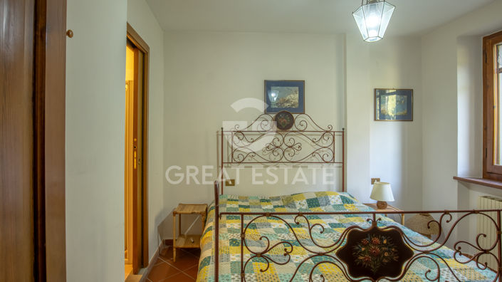 Image No.40-Maison de campagne de 7 chambres à vendre à Cortona