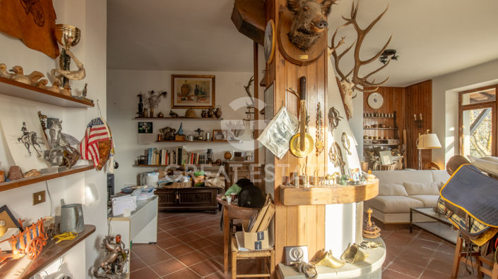 Image No.7-Maison de campagne de 7 chambres à vendre à Cortona