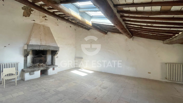 Image No.23-3 Bed Country House for sale