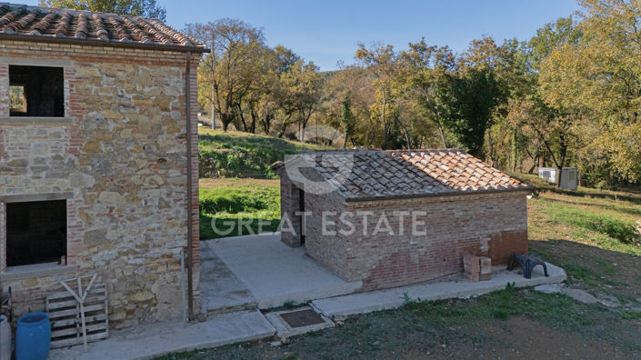 Image No.17-Maison de campagne de 4 chambres à vendre à Lucignano