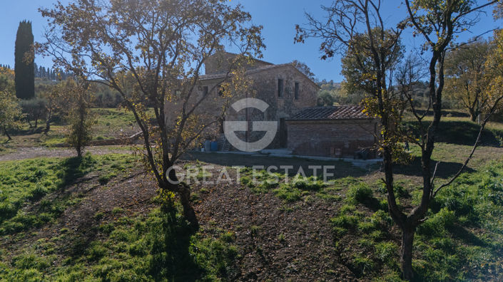 Image No.21-Maison de campagne de 4 chambres à vendre à Lucignano