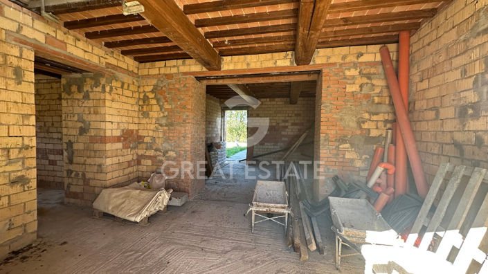 Image No.29-Maison de campagne de 4 chambres à vendre à Lucignano