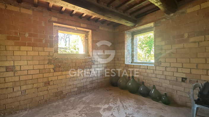 Image No.32-Maison de campagne de 4 chambres à vendre à Lucignano