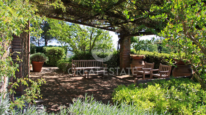 Image No.18-4 Bed Country House for sale