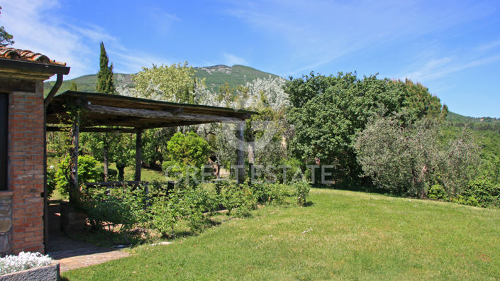 Image No.19-4 Bed Country House for sale