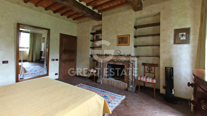 Image No.27-4 Bed Country House for sale