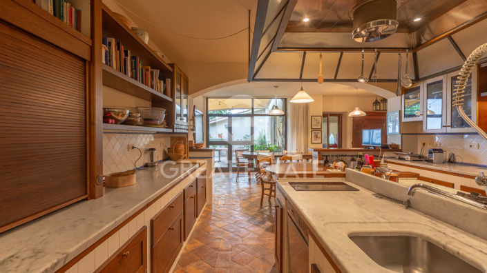 Image No.26-4 Bed Country House for sale