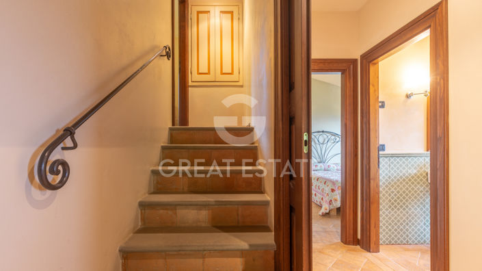 Image No.29-4 Bed Country House for sale