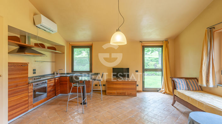 Image No.34-4 Bed Country House for sale