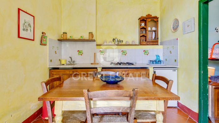 Image No.19-15 Bed Country House for sale