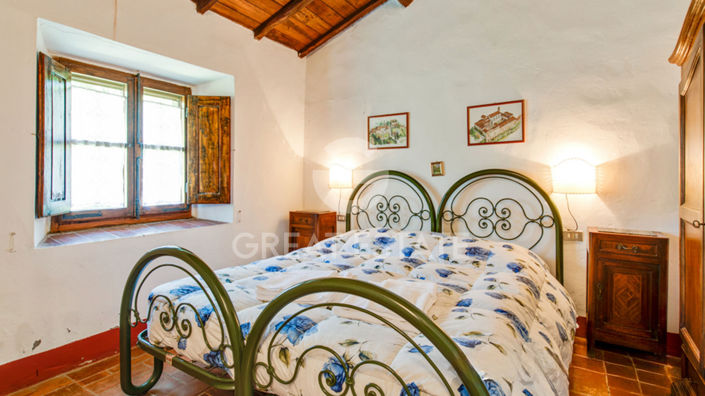 Image No.29-15 Bed Country House for sale