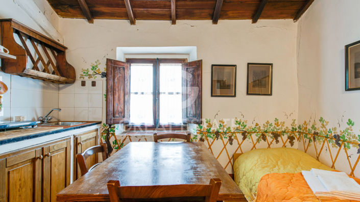 Image No.31-15 Bed Country House for sale