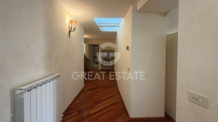 Image No.15-2 Bed Country House for sale