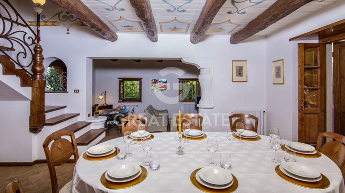 Image No.35-Maison de campagne de 6 chambres à vendre à Arezzo