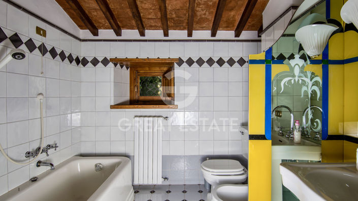 Image No.39-Maison de campagne de 6 chambres à vendre à Arezzo