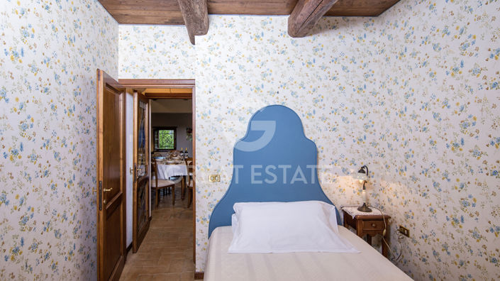 Image No.41-Maison de campagne de 6 chambres à vendre à Arezzo