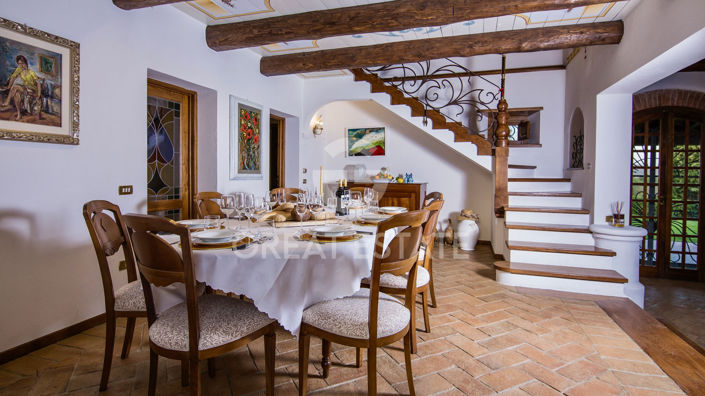 Image No.47-Maison de campagne de 6 chambres à vendre à Arezzo