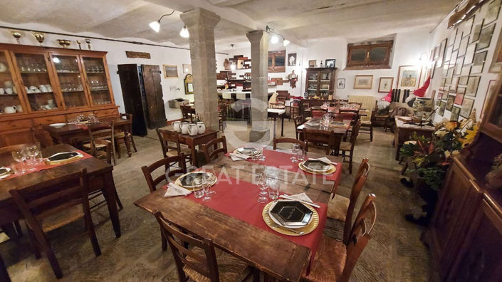 Image No.17-7 Bed Country House for sale