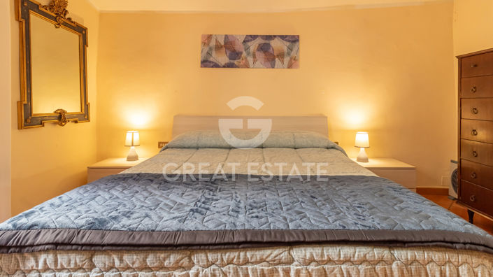 Image No.23-2 Bed Property for sale