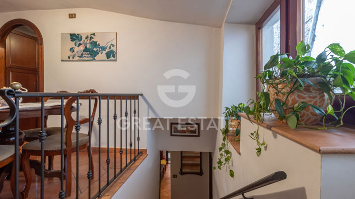 Image No.5-2 Bed Property for sale