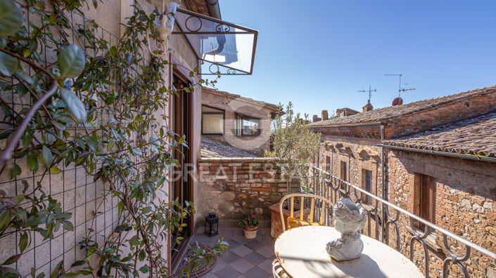 Image No.4-Propriété de 3 chambres à vendre à Ficulle