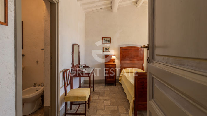 Image No.16-Maison de campagne de 3 chambres à vendre à Castiglione in Teverina