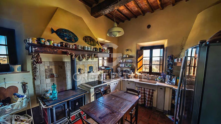 Image No.14-3 Bed Country House for sale