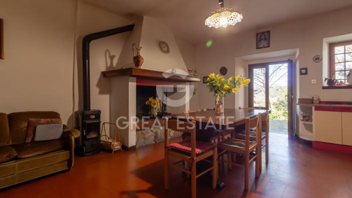 Image No.2-3 Bed Country House for sale