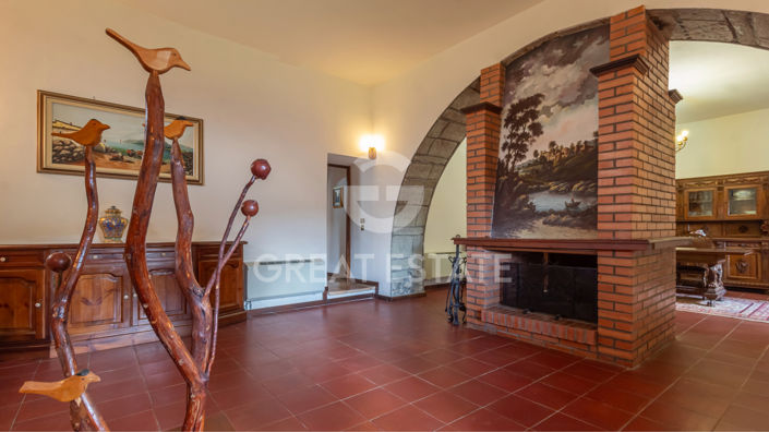 Image No.6-3 Bed Country House for sale