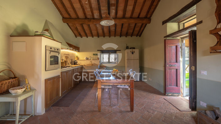 Image No.16-Maison de campagne de 5 chambres à vendre à Cortona