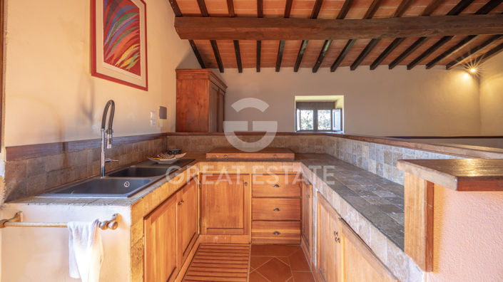 Image No.19-Maison de campagne de 5 chambres à vendre à Cortona