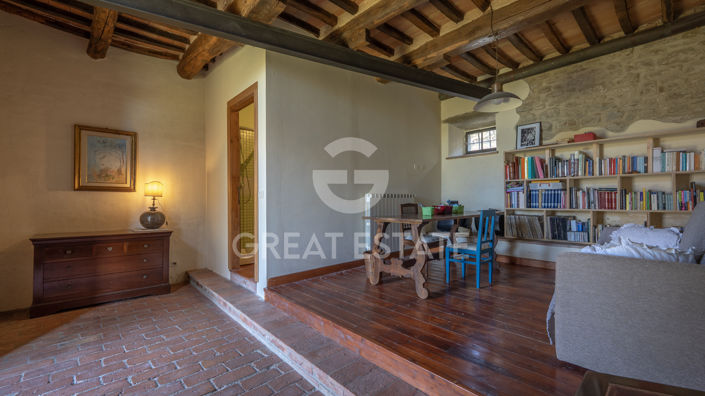 Image No.21-Maison de campagne de 5 chambres à vendre à Cortona