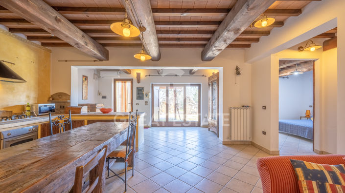 Image No.3-4 Bed Country House for sale