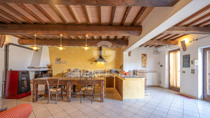 Image No.6-4 Bed Country House for sale