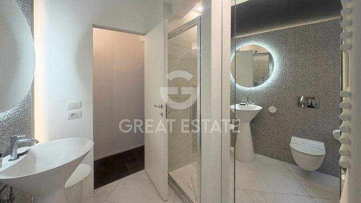 Image No.13-Maison de campagne de 1 chambre à vendre à Siena