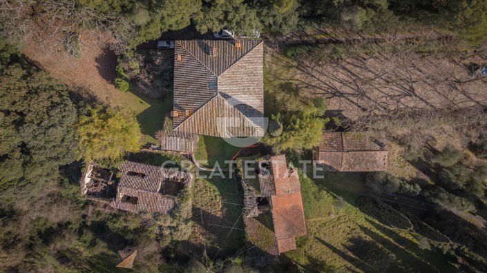 Image No.18-Maison de campagne de 8 chambres à vendre à Piegaro