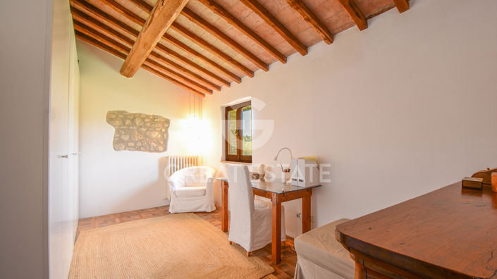 Image No.16-3 Bed Country House for sale