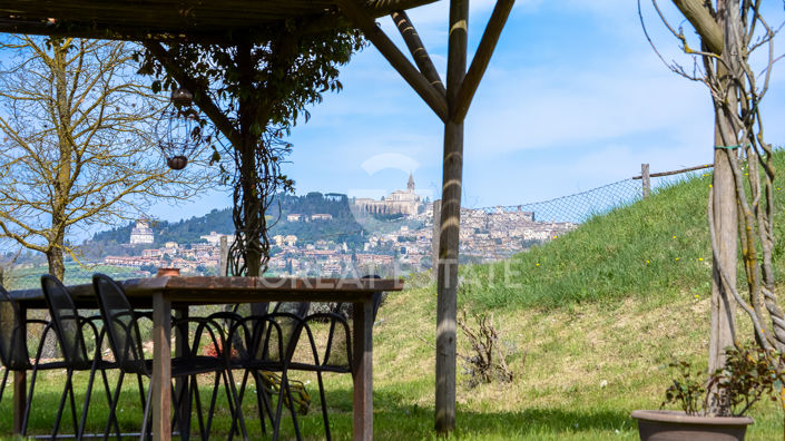 Image No.3-3 Bed Country House for sale