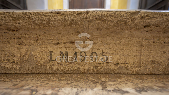 Image No.24-3 Bed Property for sale