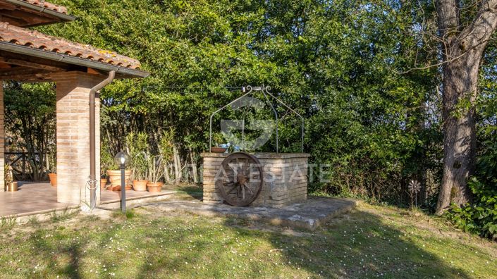 Image No.26-7 Bed Country House for sale