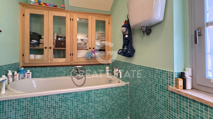 Image No.23-2 Bed Apartment for sale